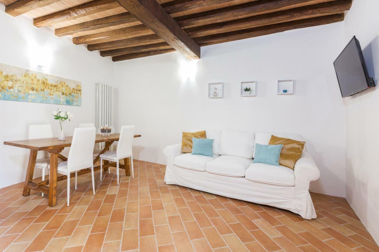 Апартаменти Casa Vacanze Montefalco Il Borgo Екстер'єр фото